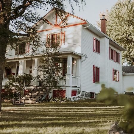 Bed and Breakfast Almatoit Екстер'єр фото